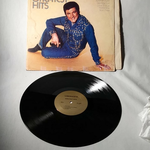 Vintage Liberace's Greatest Hits Vinyl Record - Picture 2 of 8